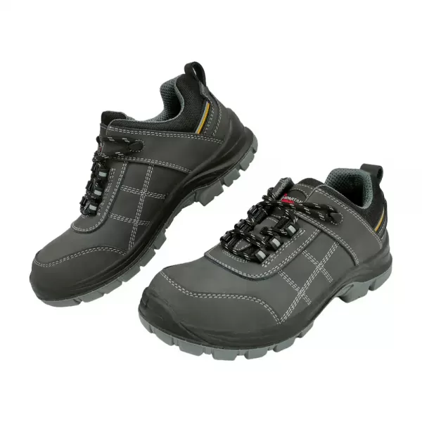 Safety Shoes in UAE